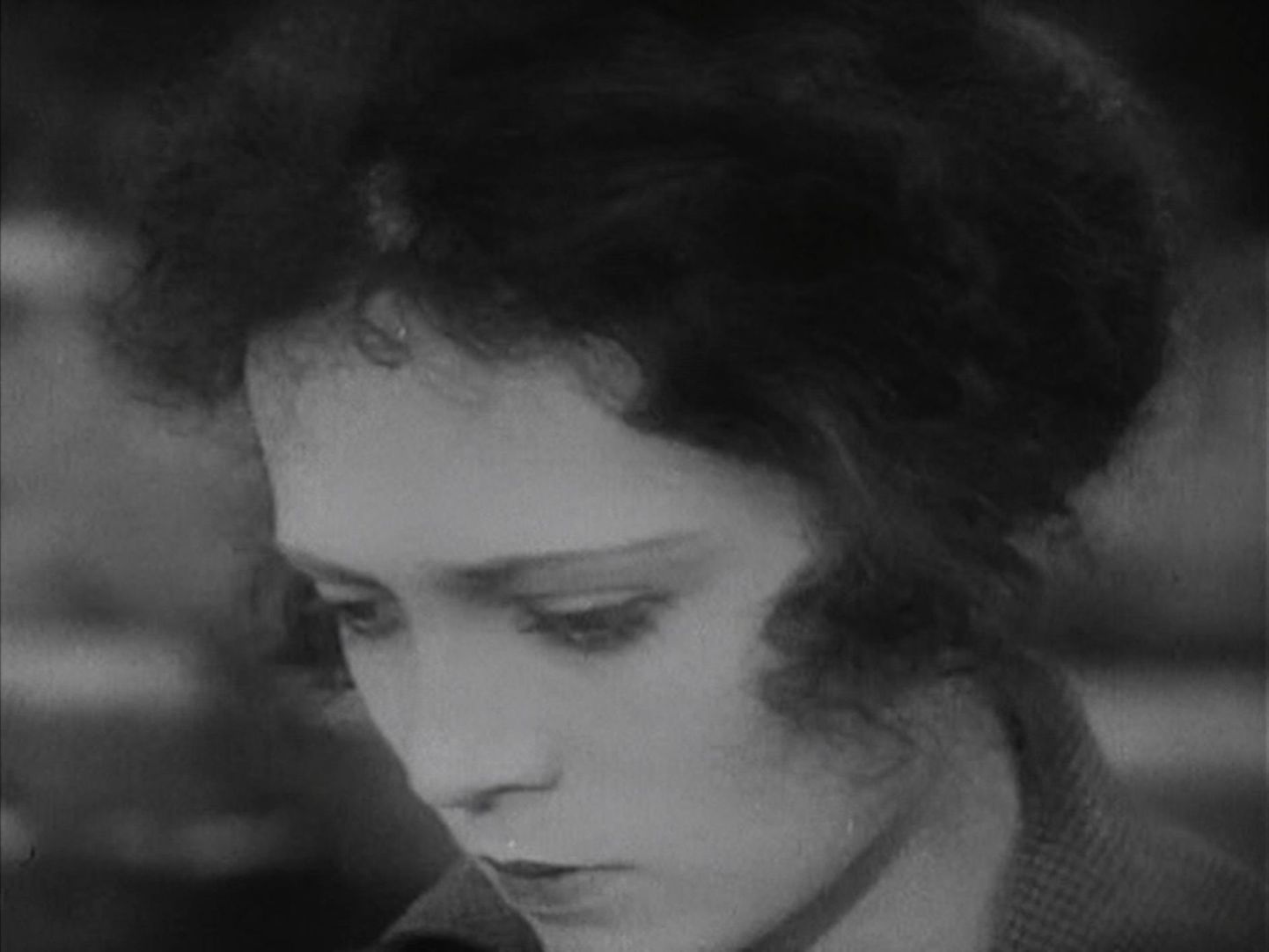 Кадр из фильма «Менильмонтан» (1926) Димитрия Кирсанова.