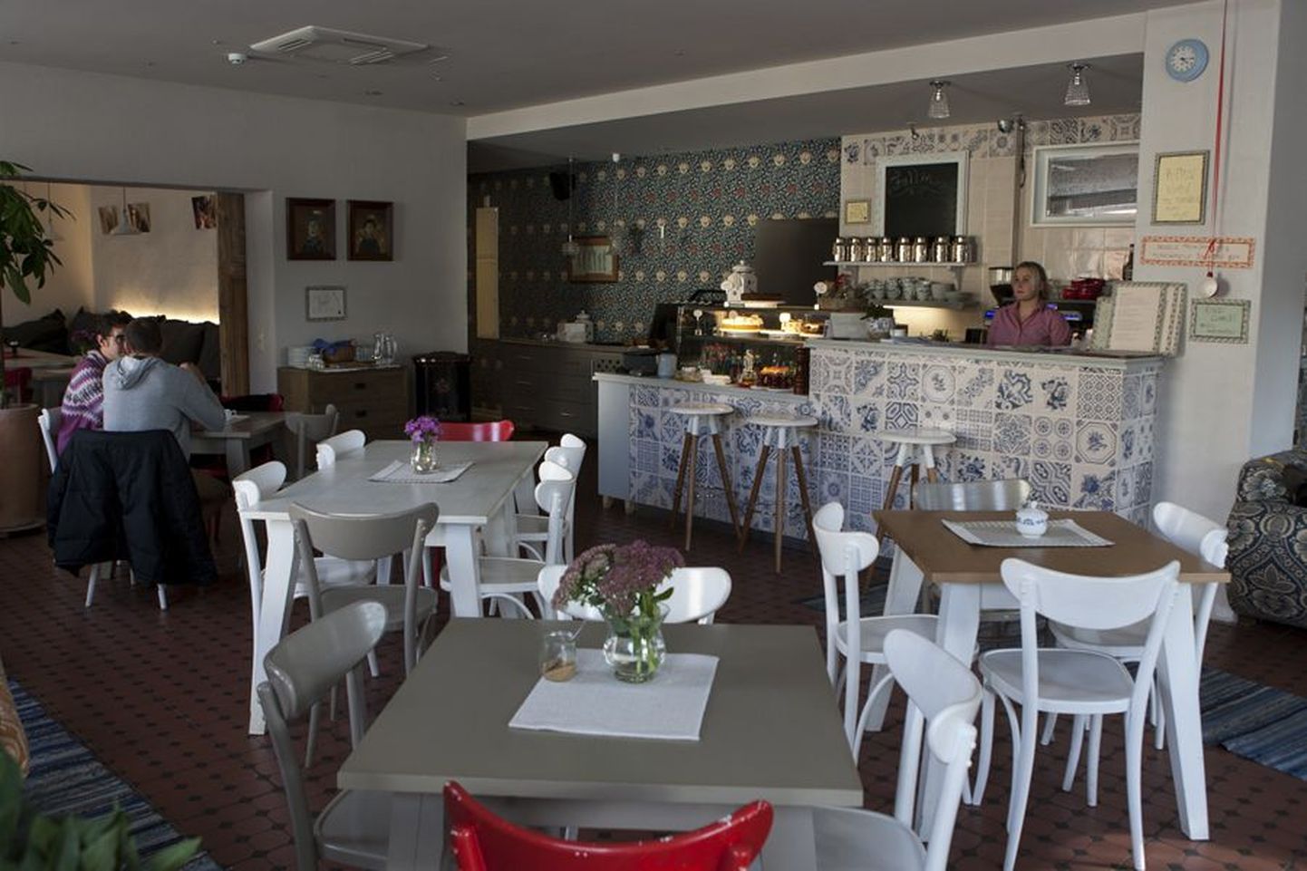 Lihtne ja hubane kohvik Fellin konkureeris taas edukalt riigi peenemate restoranidega.