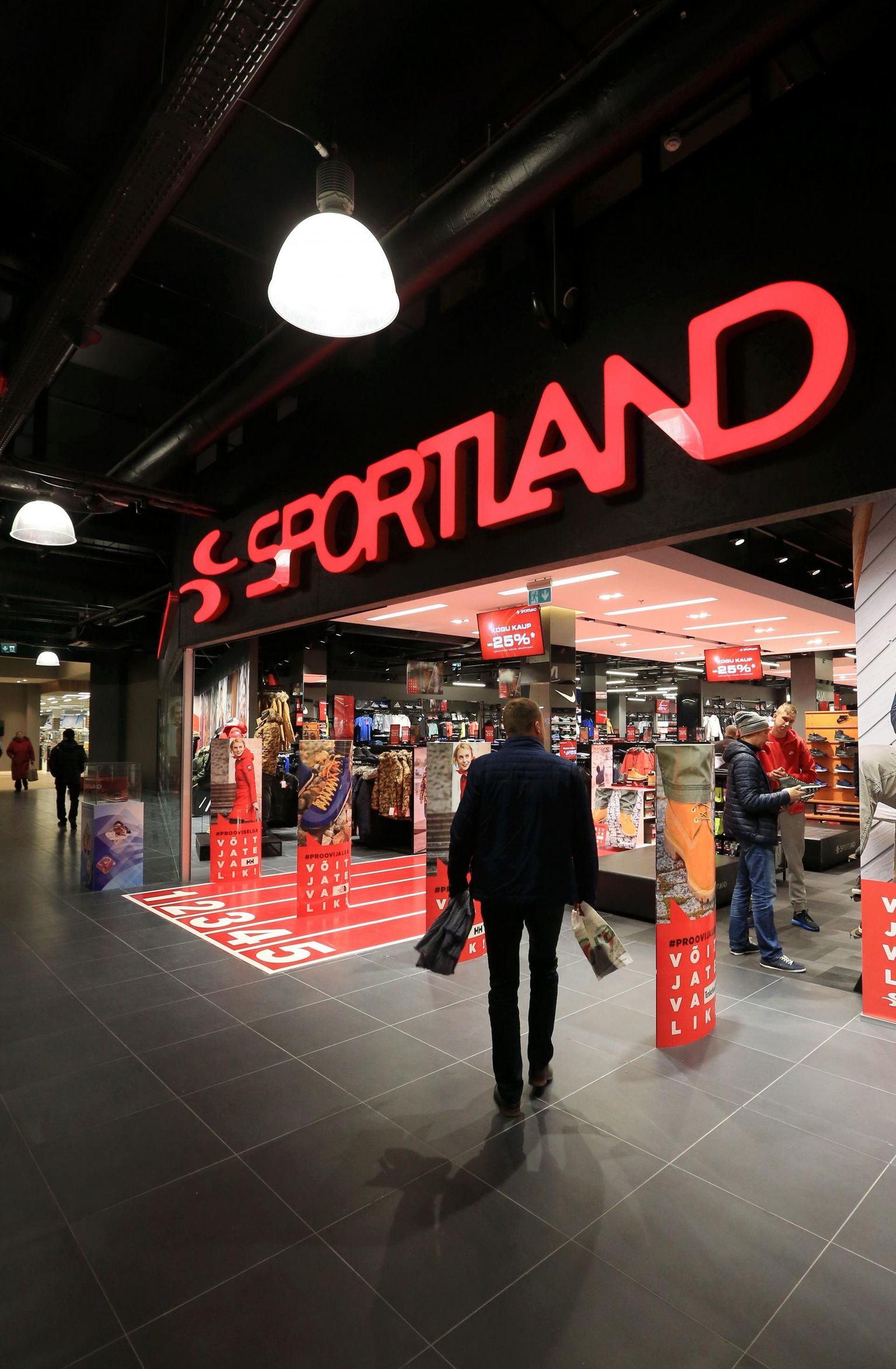 Üks kampaania osaline on näiteks Sportlandi veebipood.