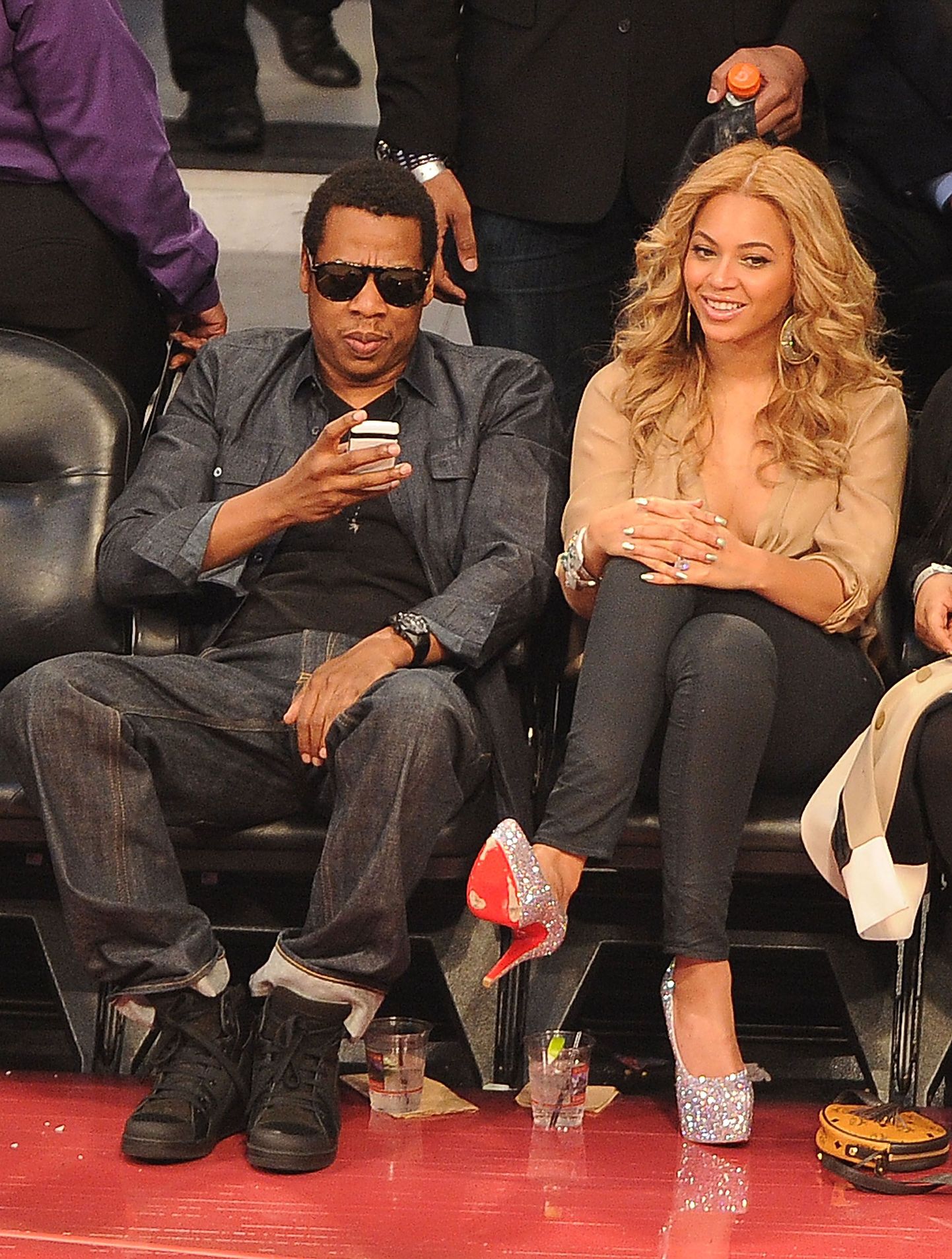 Jay-Z (vasakul) ja Beyonce Knowles.