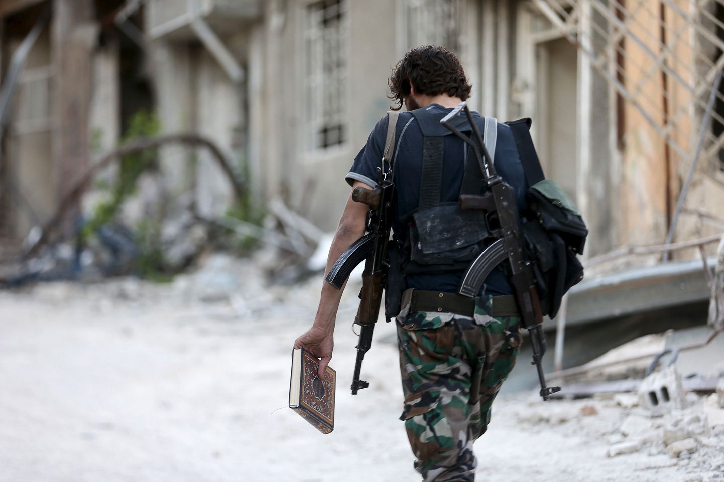 Vaba Süüria Armee võitleja