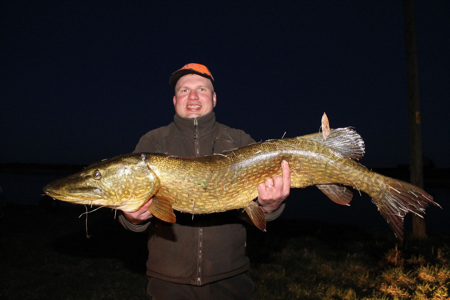 Kristjan Mitt püüdis kinni 11,2 kilogrammi kaaluva haugi.
