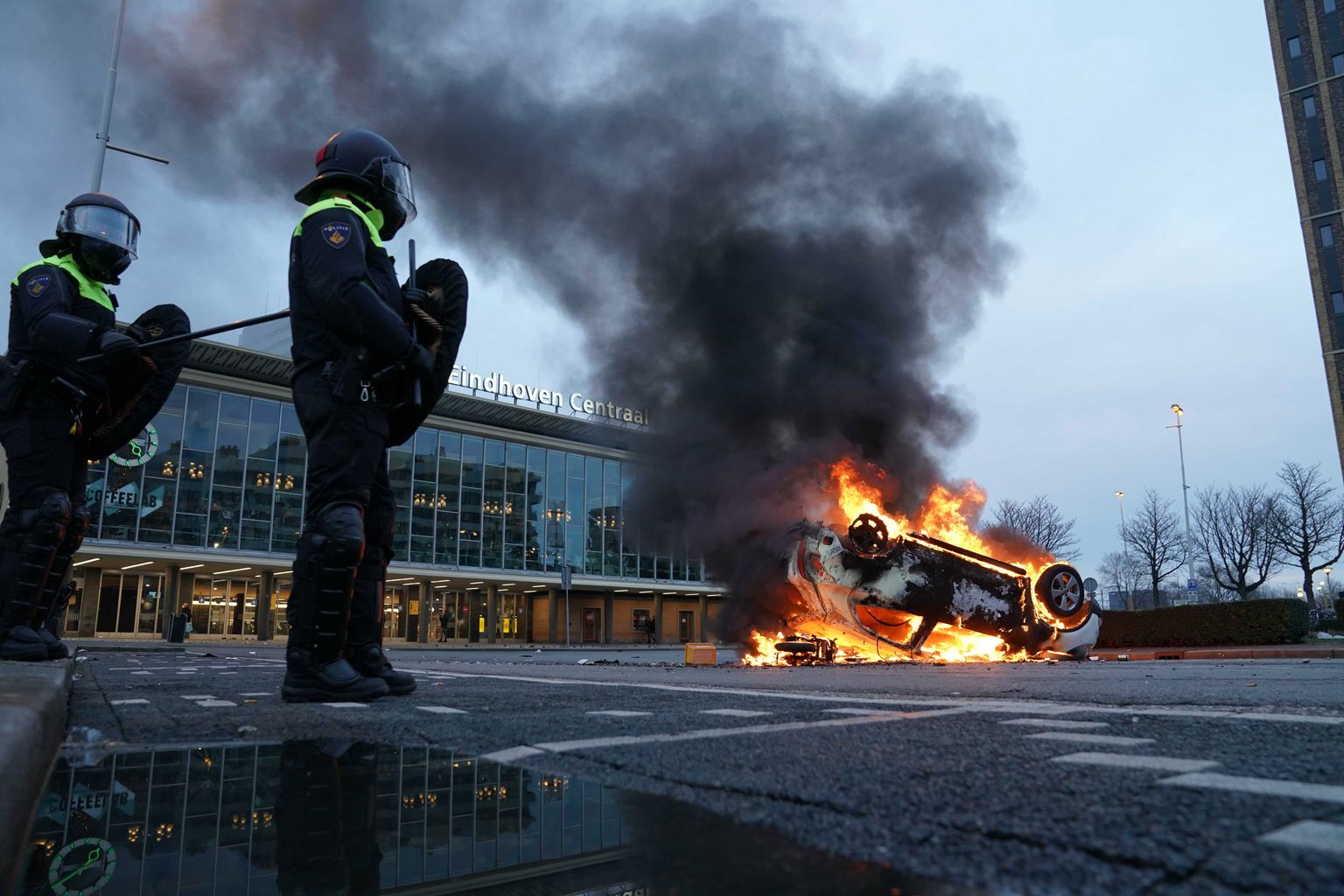 Protests Nīderlandē.