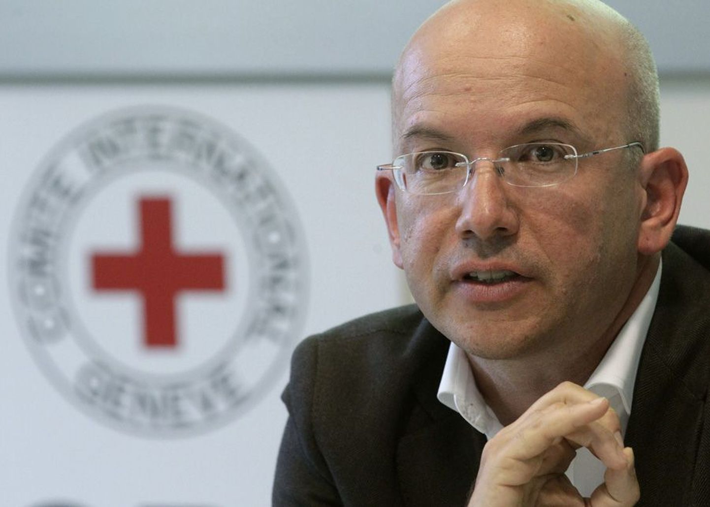 Rahvusvahelise Punase Risti komitee peadirektor Yves Daccord hoiatab Euroopat raskete aastate eest ning soovitab rahvuslikel Punase Risti seltsidel keskenduda oma riikide vaeste ja puudusekannatajate abistamisele.