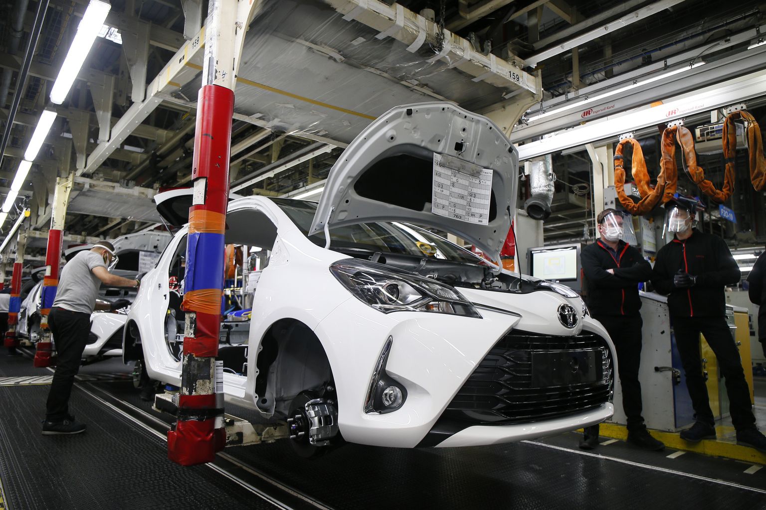 Завод Toyota.