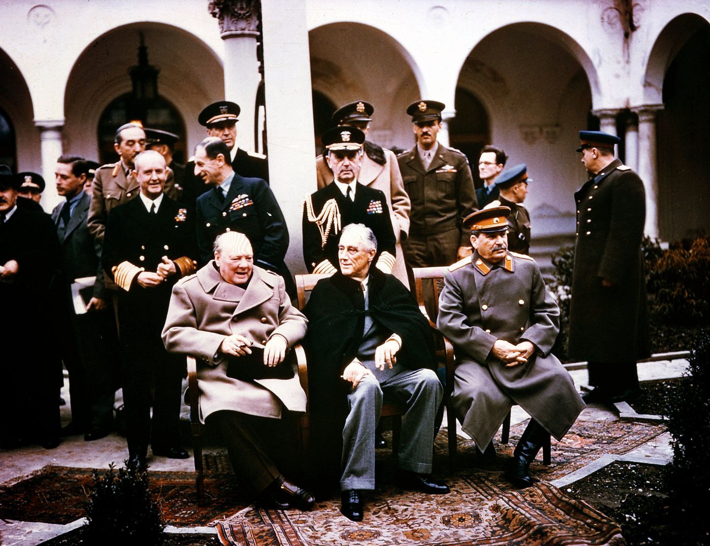 Briti peaminister Winston Churchill, USA president Franklin D. Roosevelt ja Nõukogude Liidu juht Jossif Stalin 1945. aasta veebruaris Jaltas.