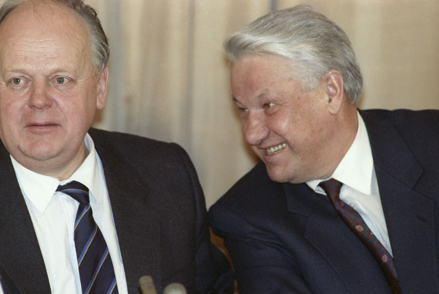 Станислав Шушкевич и Борис Ельцин.