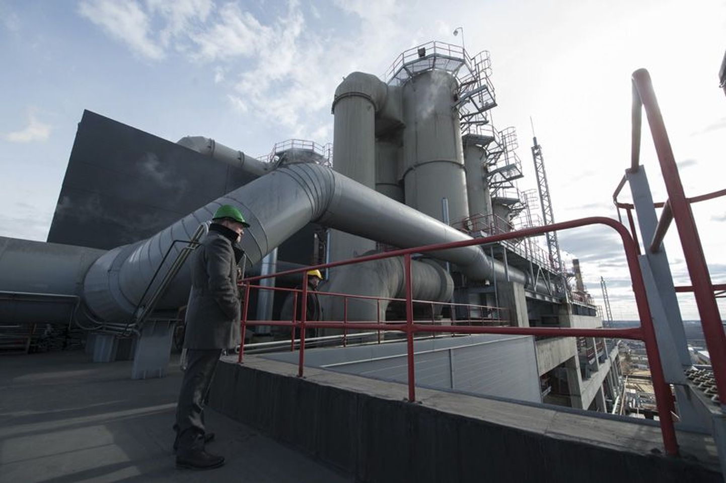 Petroter-tehnoloogial töötavates tehastes tootmine jätkub.