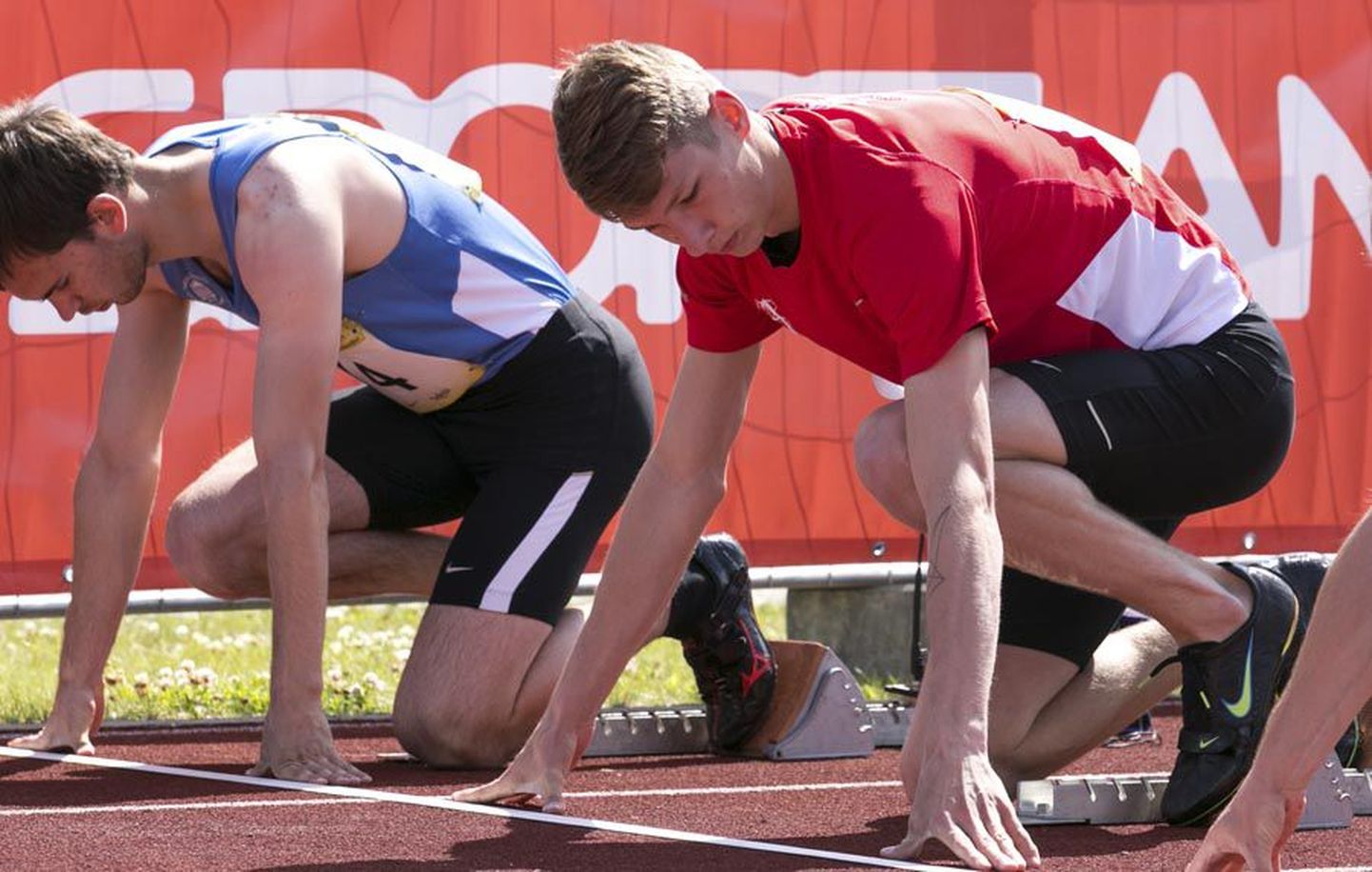 Tänavu suvel osales Tony Nõu (punases särgis) Viljandis peetud Valter Kalami mälestusvõistlustel 100 meetri jooksul.