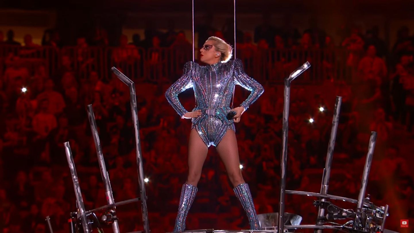 Lady Gaga live Super Bowli show'l