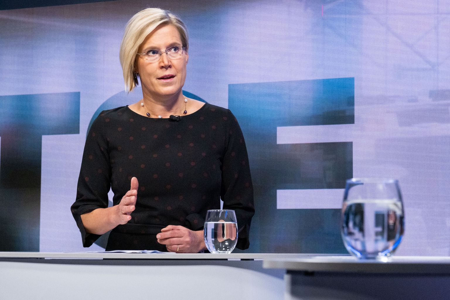 Sakala Keskuse suures saalis peab väärikate ülikooli osalistele loengu Eesti vabariigi õiguskantsler Ülle Madise.