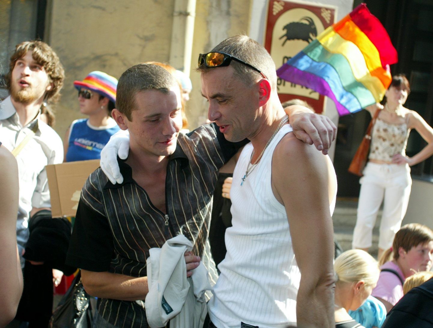 Pildil on kahe aasta eest Tallinnas toimunud homoparaadi osalejad.