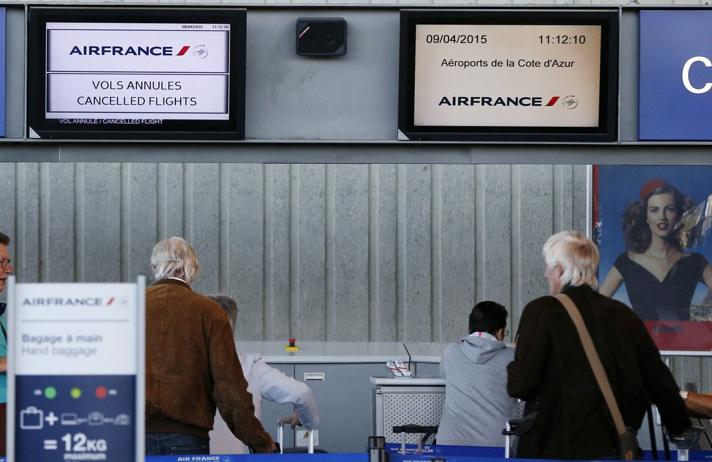 Ekraanid teatavad tühistatud lendudest Prantsusmaal Nice Cote d'Azuri rahvusvaheline lennuväljal.