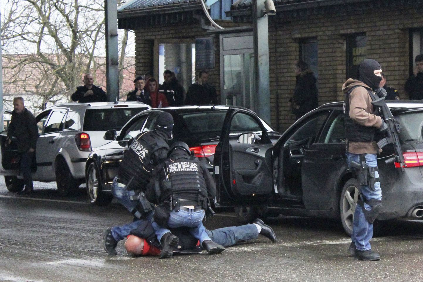 Bosnias vahistati täna terrorikahtlusega Rootsi kodakondsusega mees