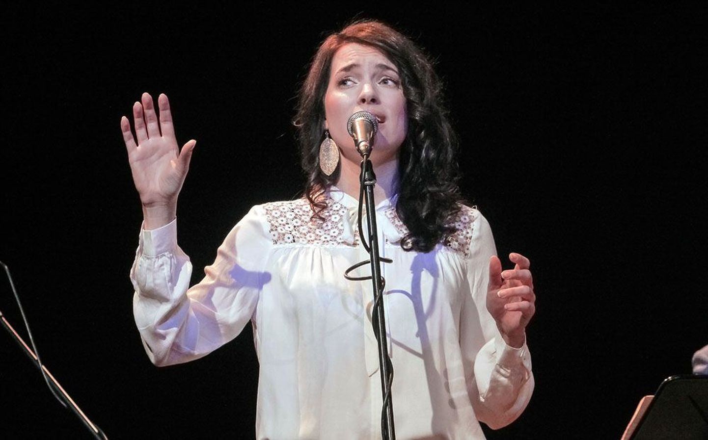 Популярная эстонская певица Лийзи Койксон — одна из участниц бесплатного концерта «У истоков ритма», который пройдет 7 июля в Силламяэ.