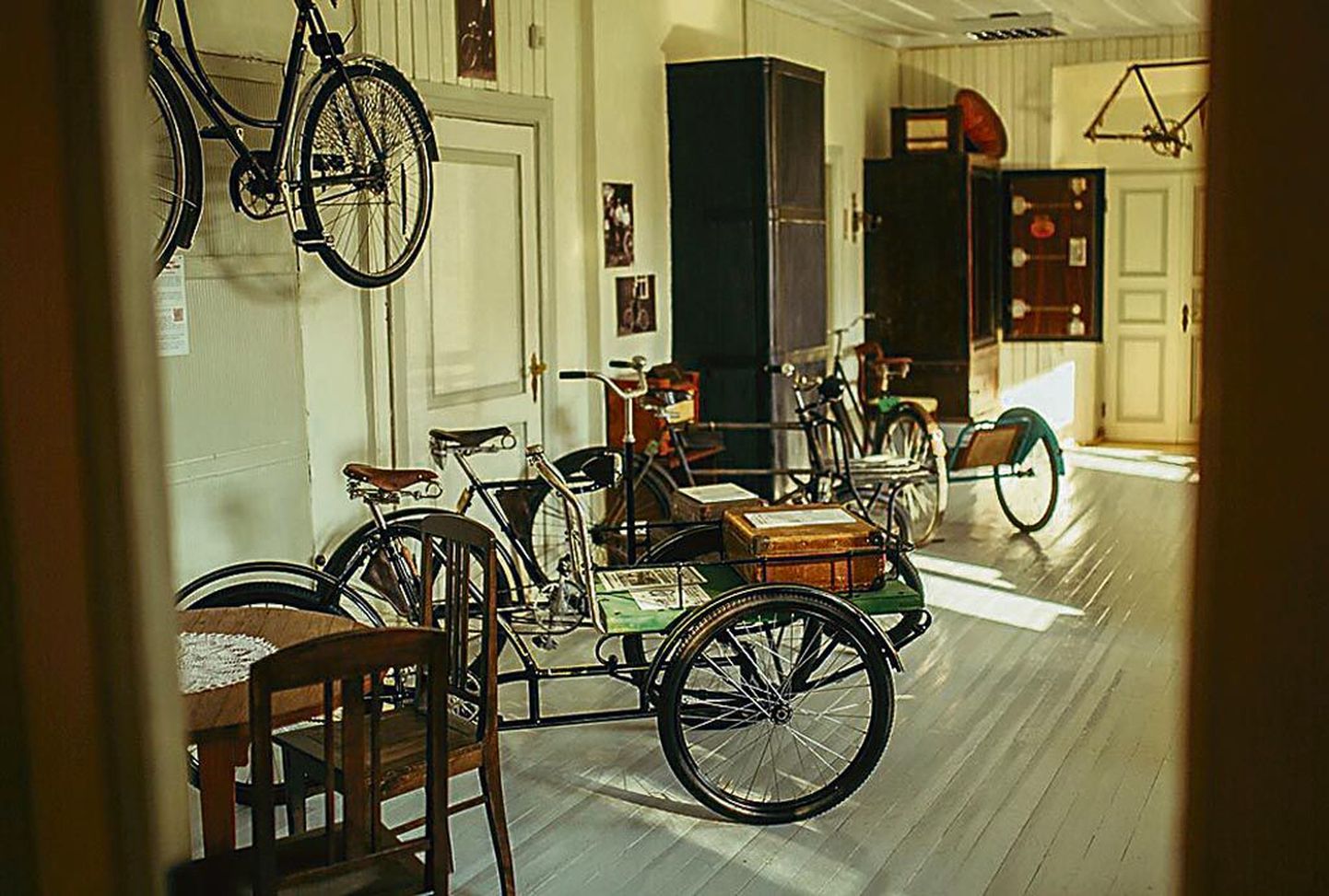 Järvamaal Väätsa vanas vallamajas tegi mullu suvel uksed lahti jalgrattamuuseum.
