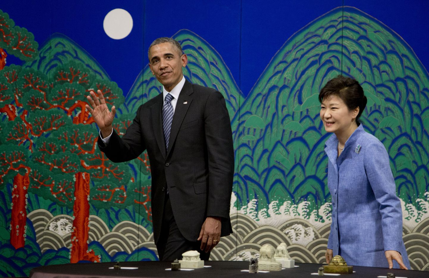 USA president Barack Obama koos Lõuna-Korea riigipea Park Geun-hyega 25. aprillil Soulis.