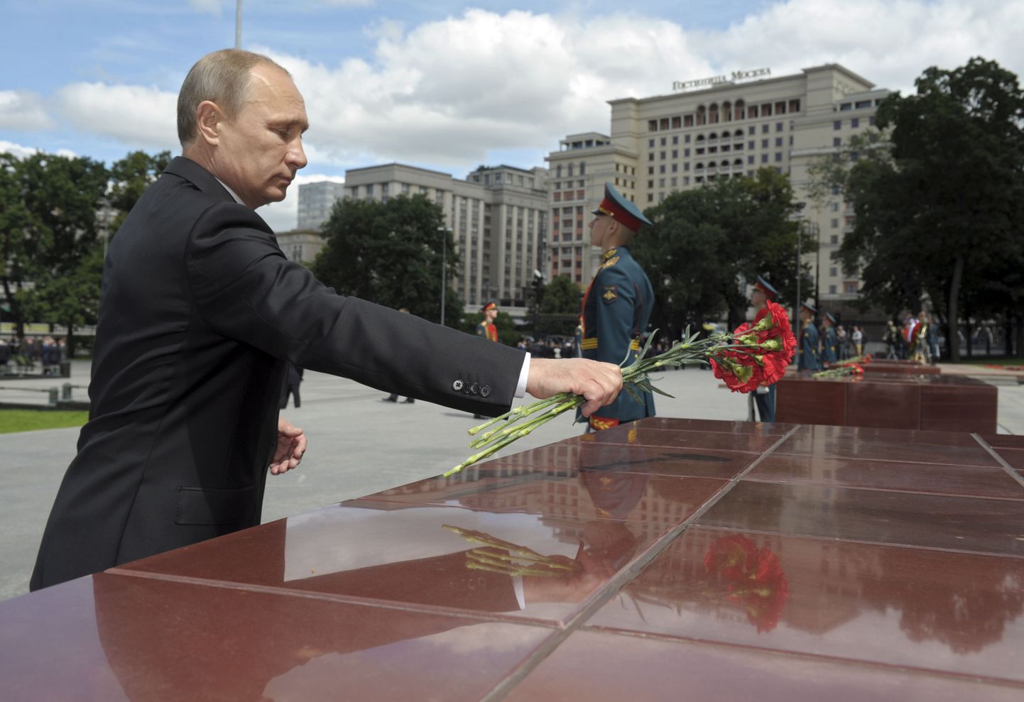 Vladimir Putin osales täna Suure Isamasõja algust meenutavatel üritustel.