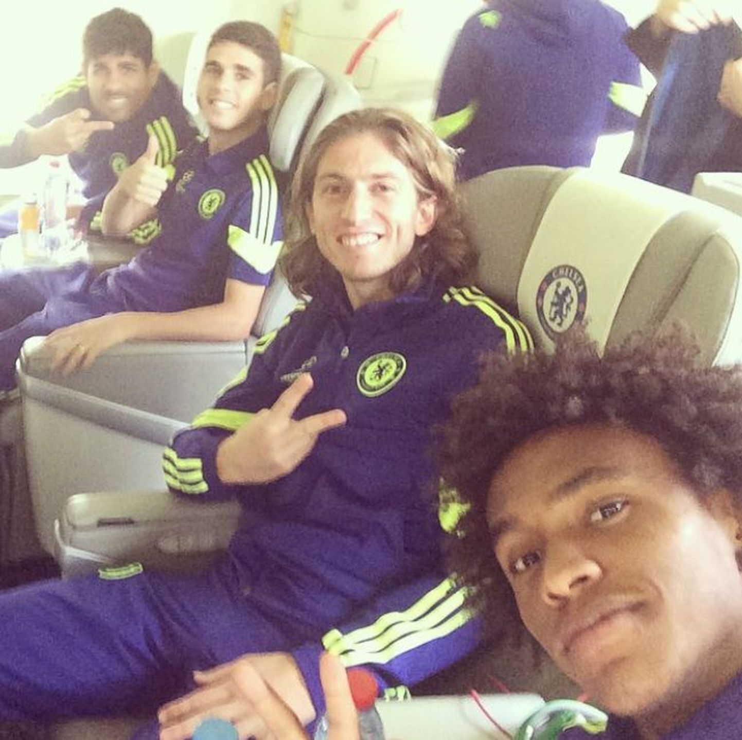 Chelsea meeskonna selfie.