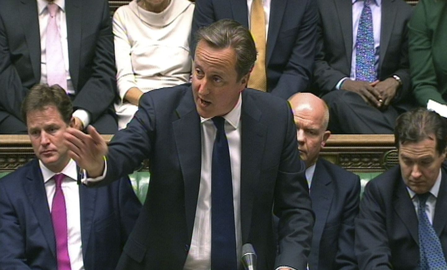Suurbritannia parlamendis hääletati Süüria rünnaku vastu. Pildil esiplaanil Briti peaminister David Cameron
