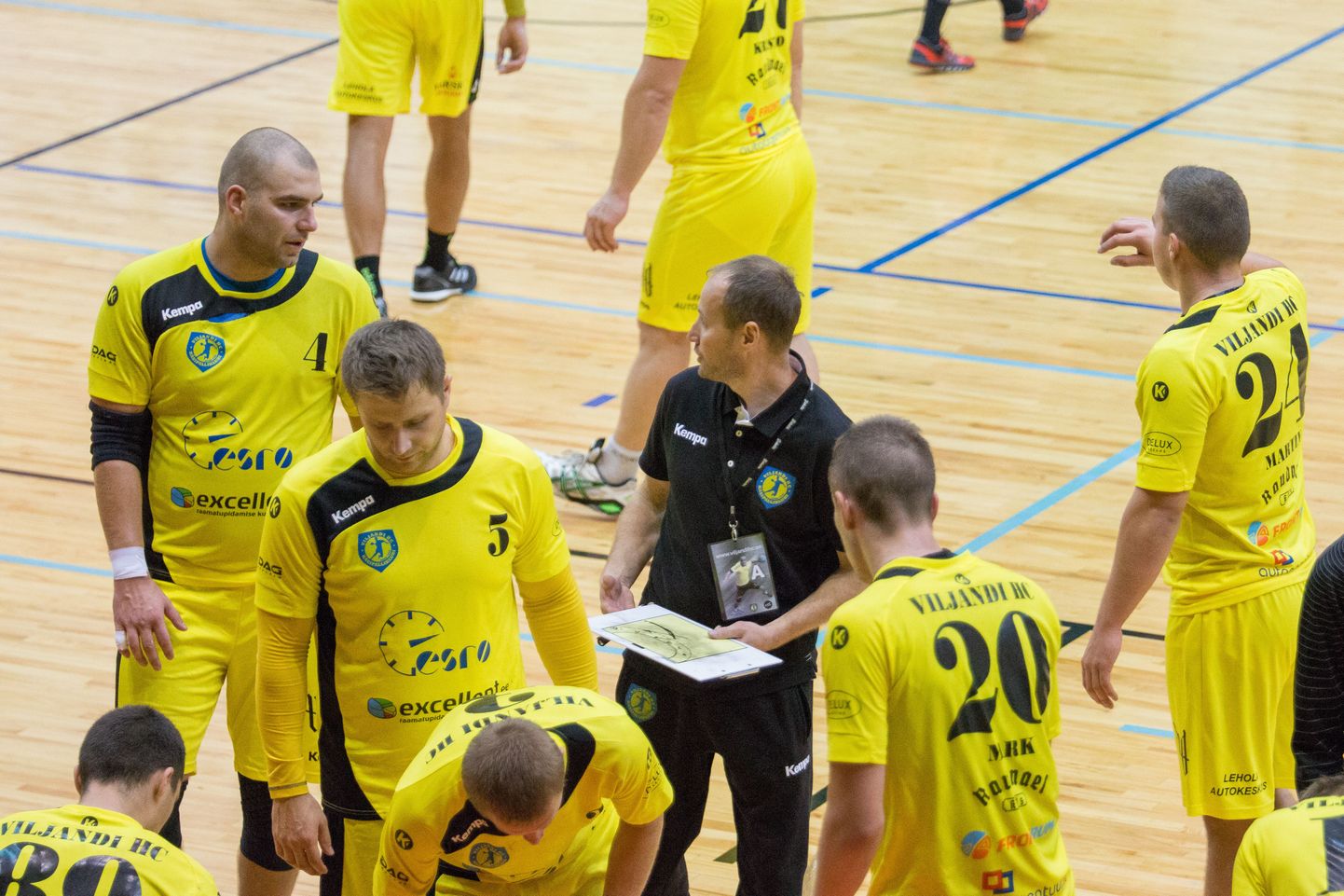 Viljandi HC kohtub täna Viljandi spordihoones meistriliiga mängus SK Arukülaga.