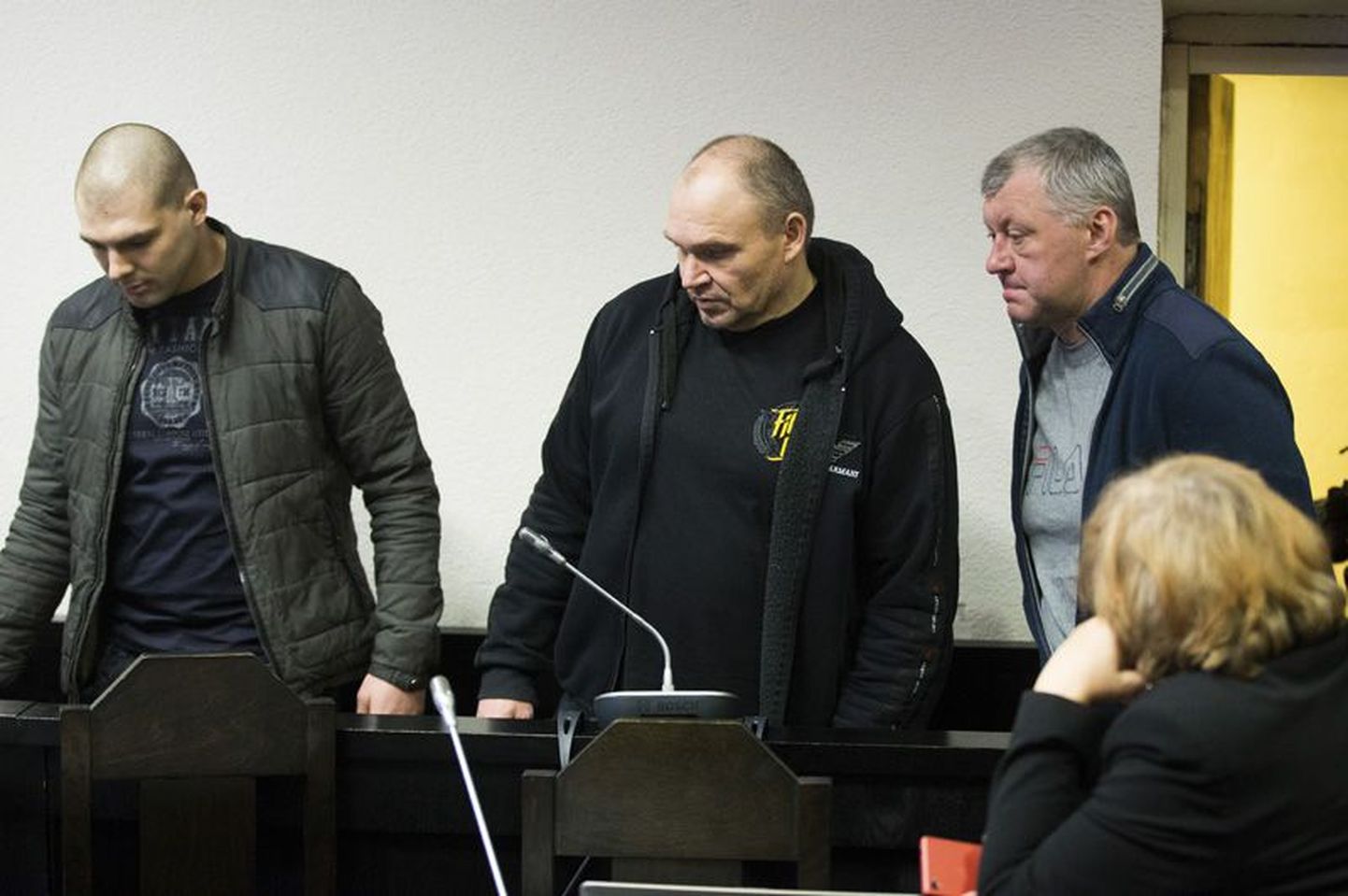 Orjastamissüüdistuse saanud Aap Vels (vasakul), tema isa Urmas Vels ja kuritegeliku grupi liider Andrey Kuzyakin.