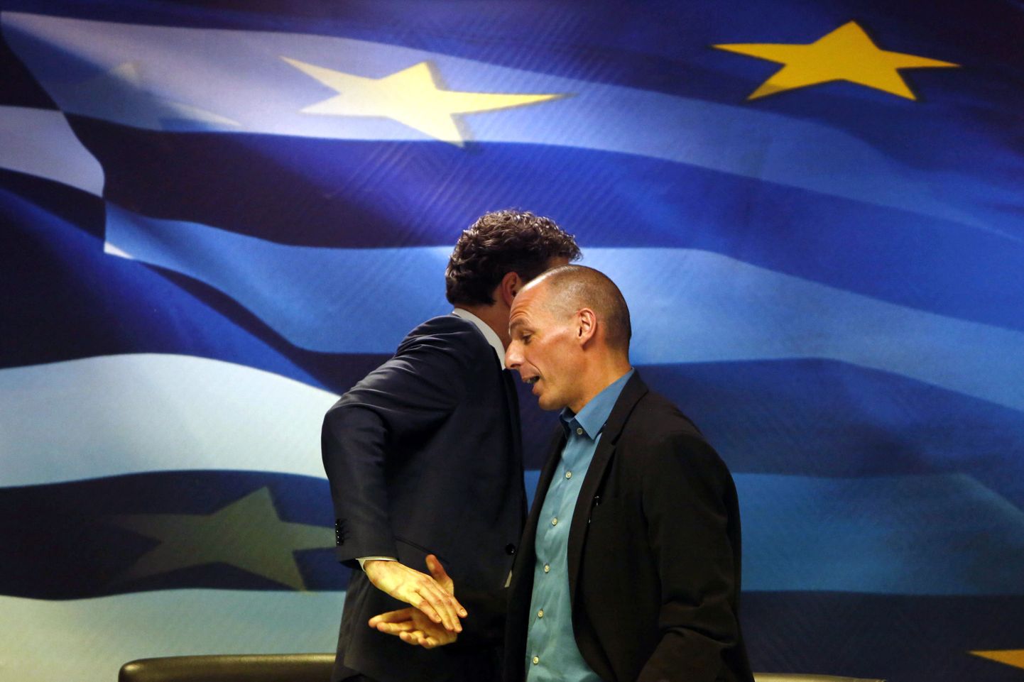 Eurogrupi eesistuja Jeroen Dijsselbloem (vasakul) ja Kreeka rahandusminister Yanis Varoufakis.