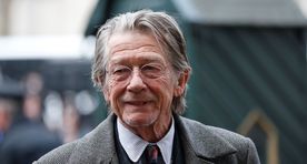 Suri Hollywoodi armastatud näitleja John Hurt