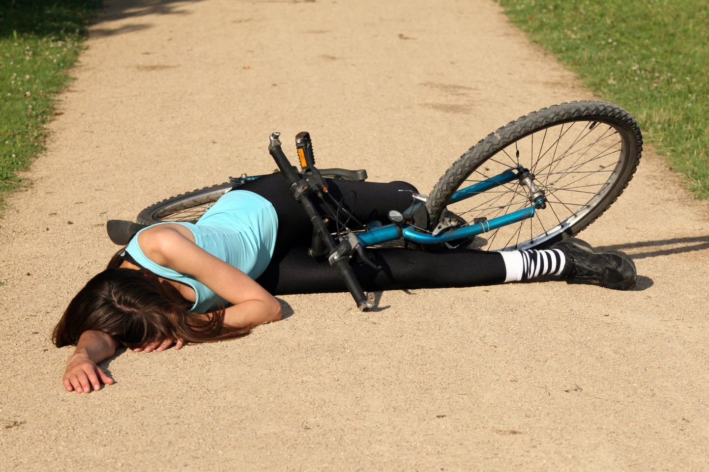 Minoorseid põrutusi võib põhjustada ka jalgrattalt kukkumine.