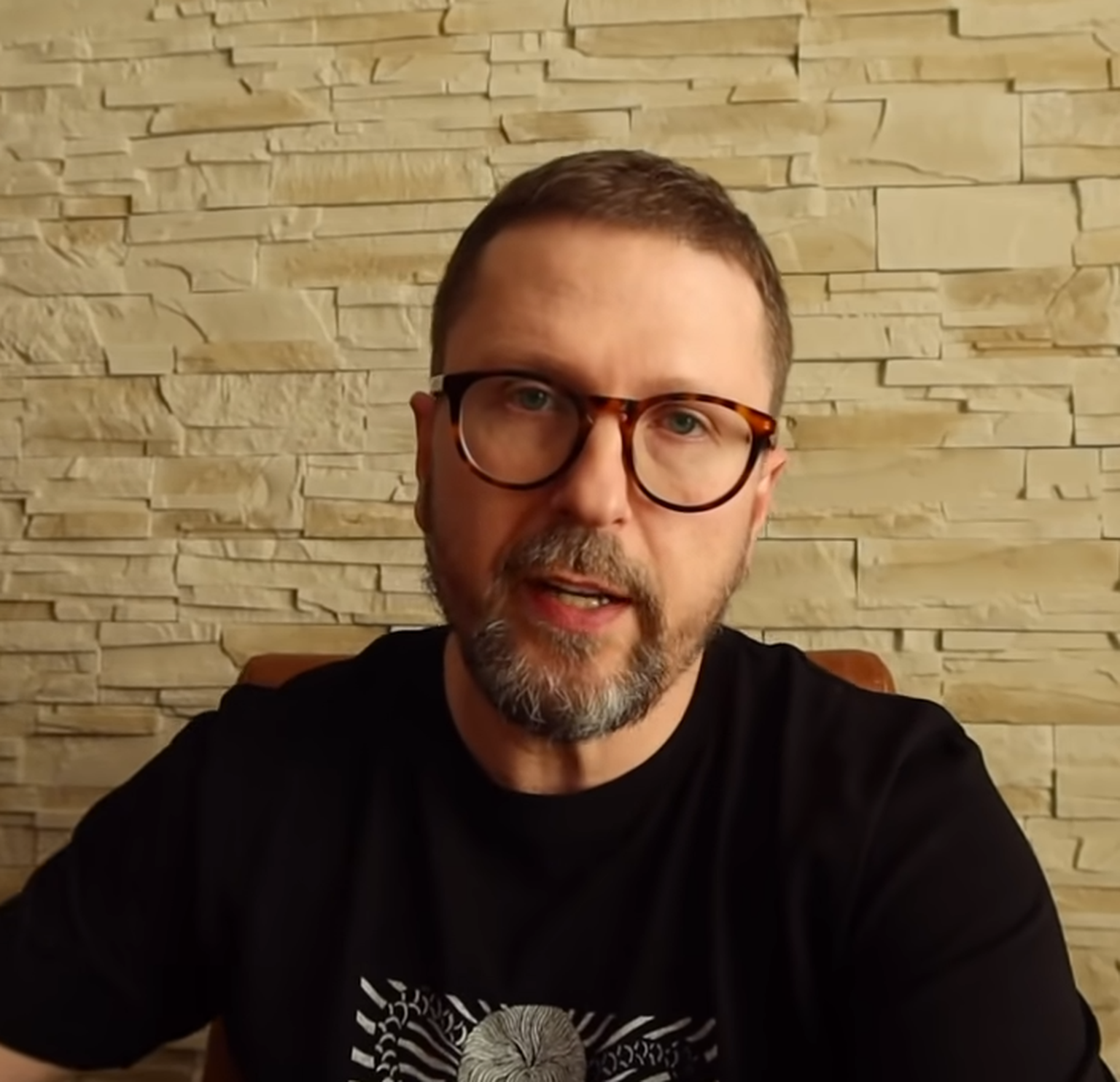 Украинский блогер Анатолий Шарий