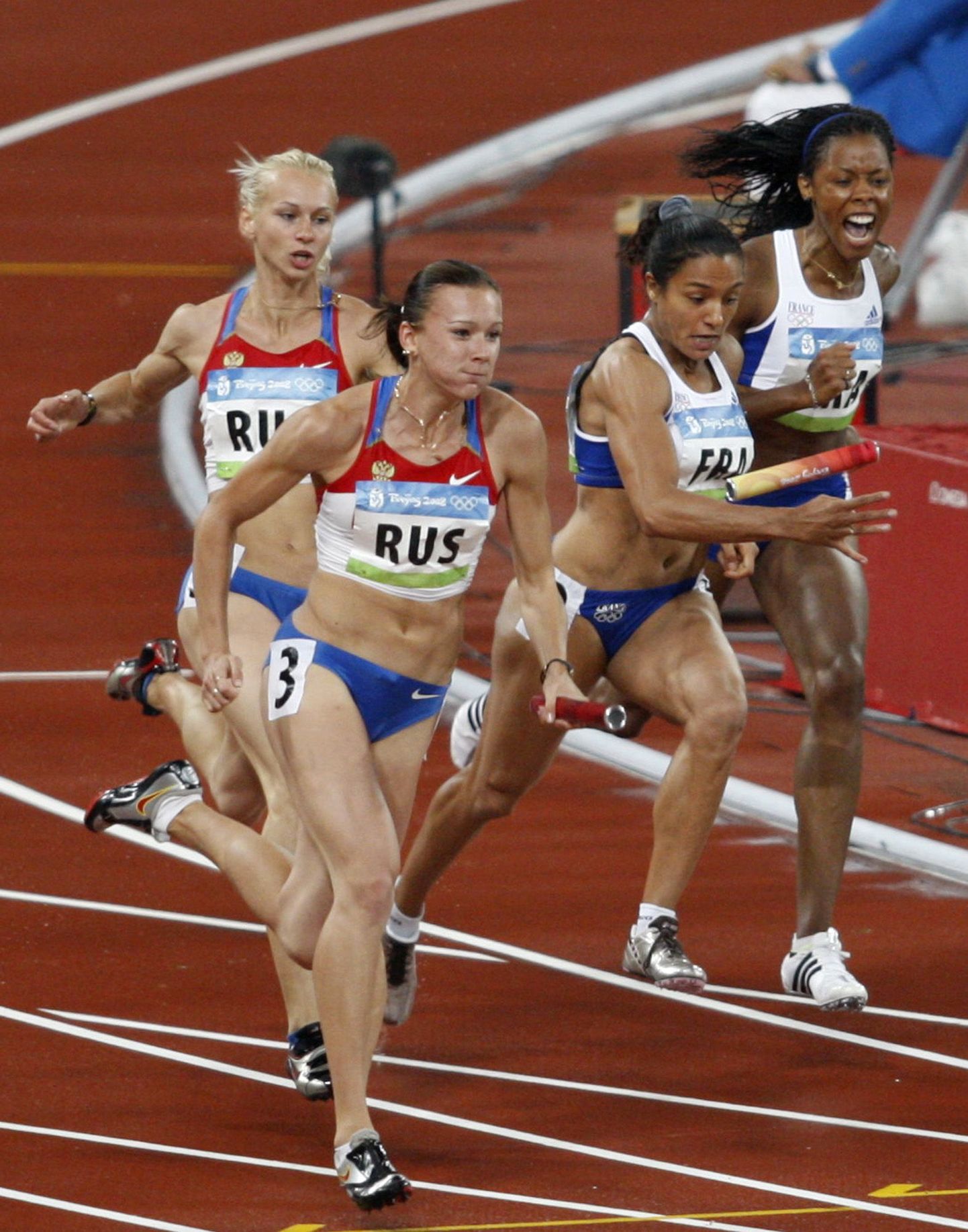 Venemaa naiskond võistlustules.