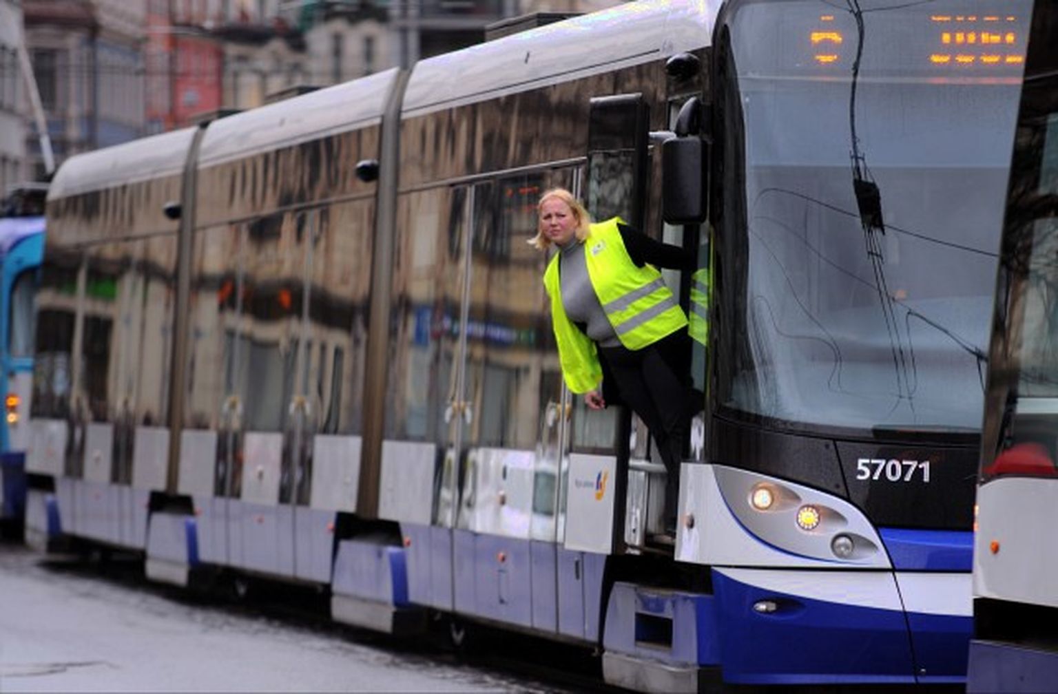 Ilustratīvs attēls ar tramvaju