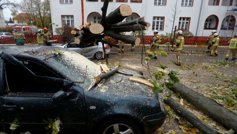 Германию накрыл ураган Герварт 