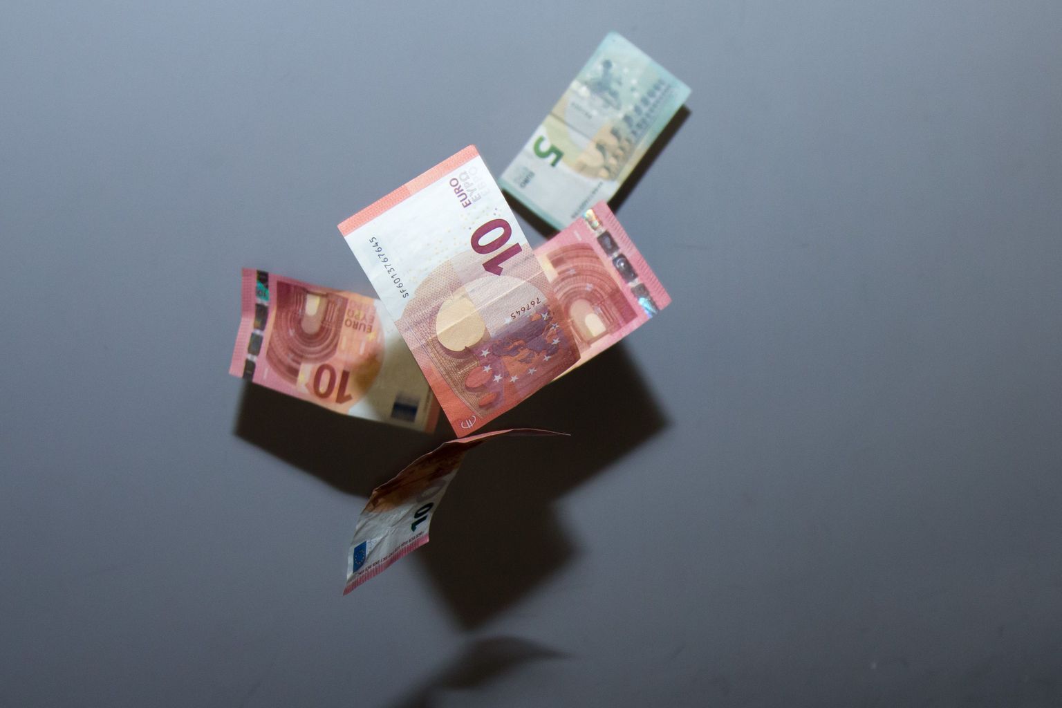 Üürilepingu hinnas sisalduvad korteri sisustamise kulu, mis on kuni 1500 eurot inimese kohta