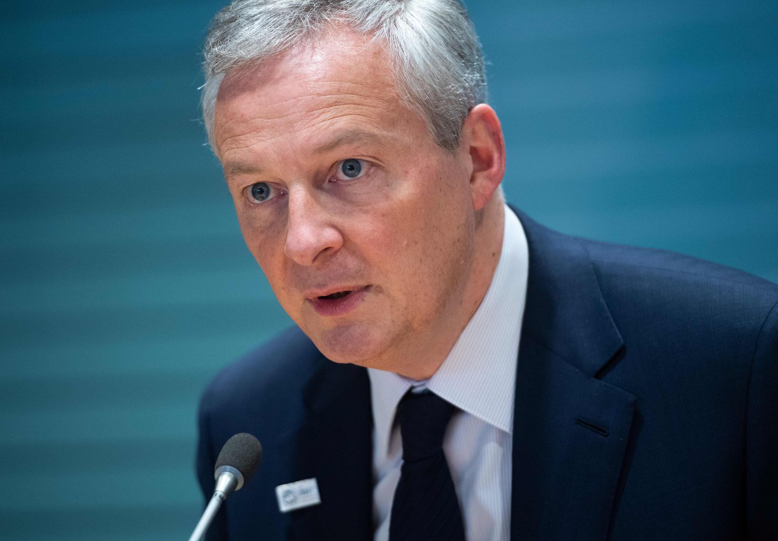 Prantsuse rahandusminister Bruno Le Maire reedel Washingtonis pressikonverentsil.