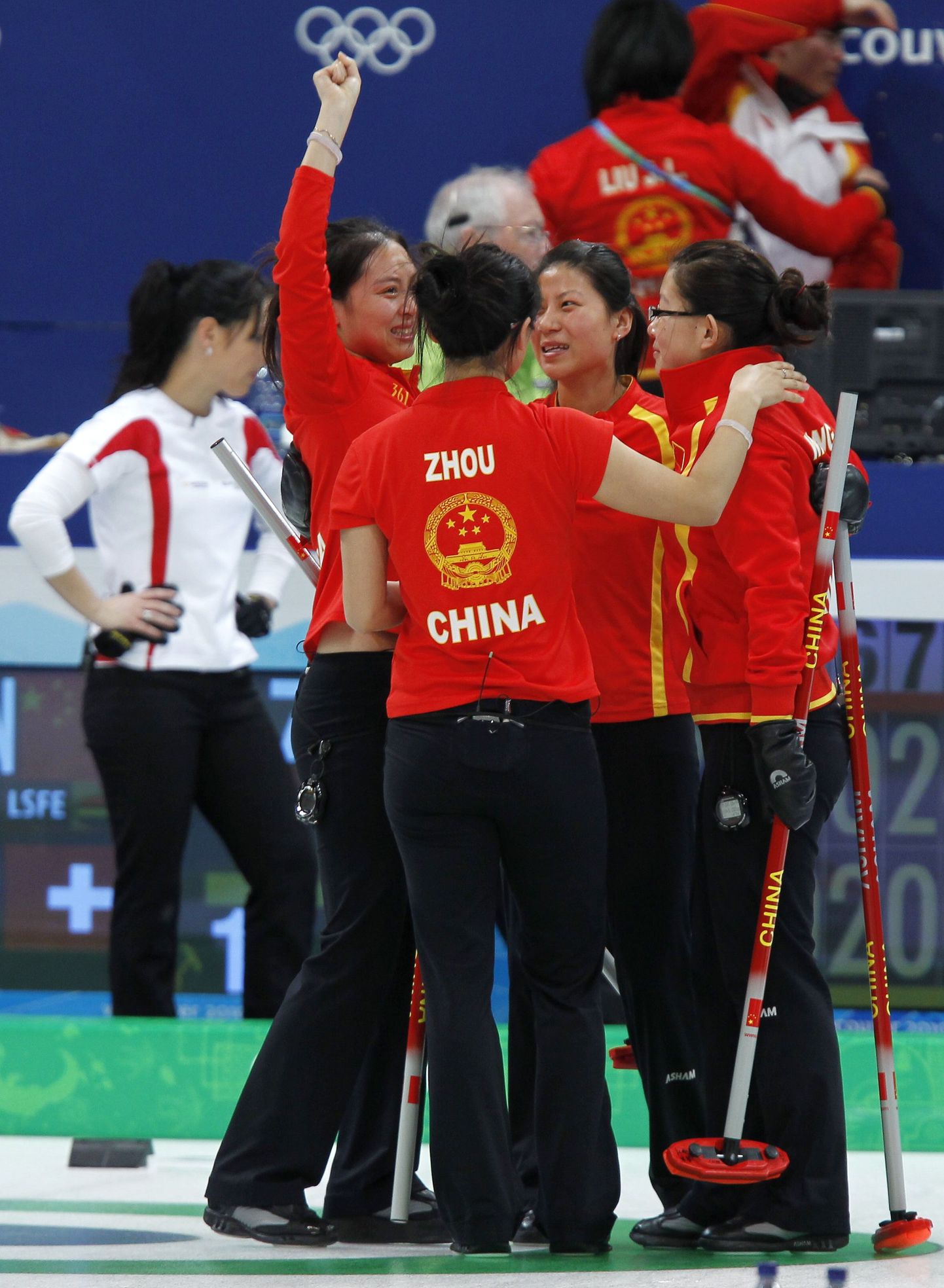 Hiina teenis naiste curlingus pronksmedali.
