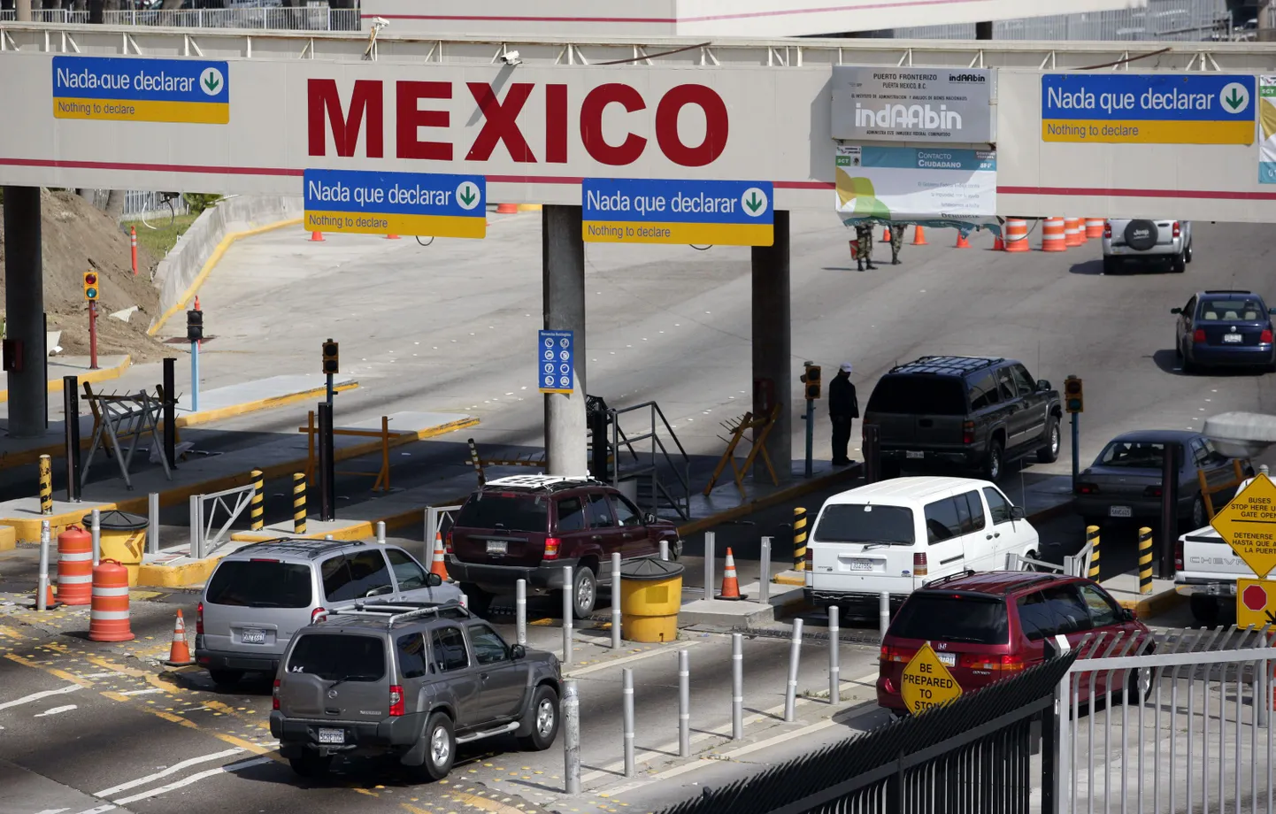 Sõidukid USA-Mehhiko piiril San Diegos