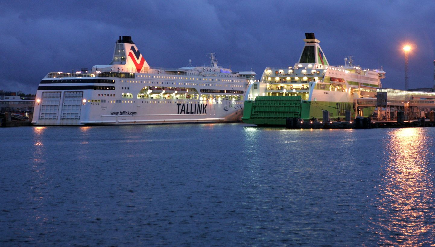 Tallink laevad reisisadamas.