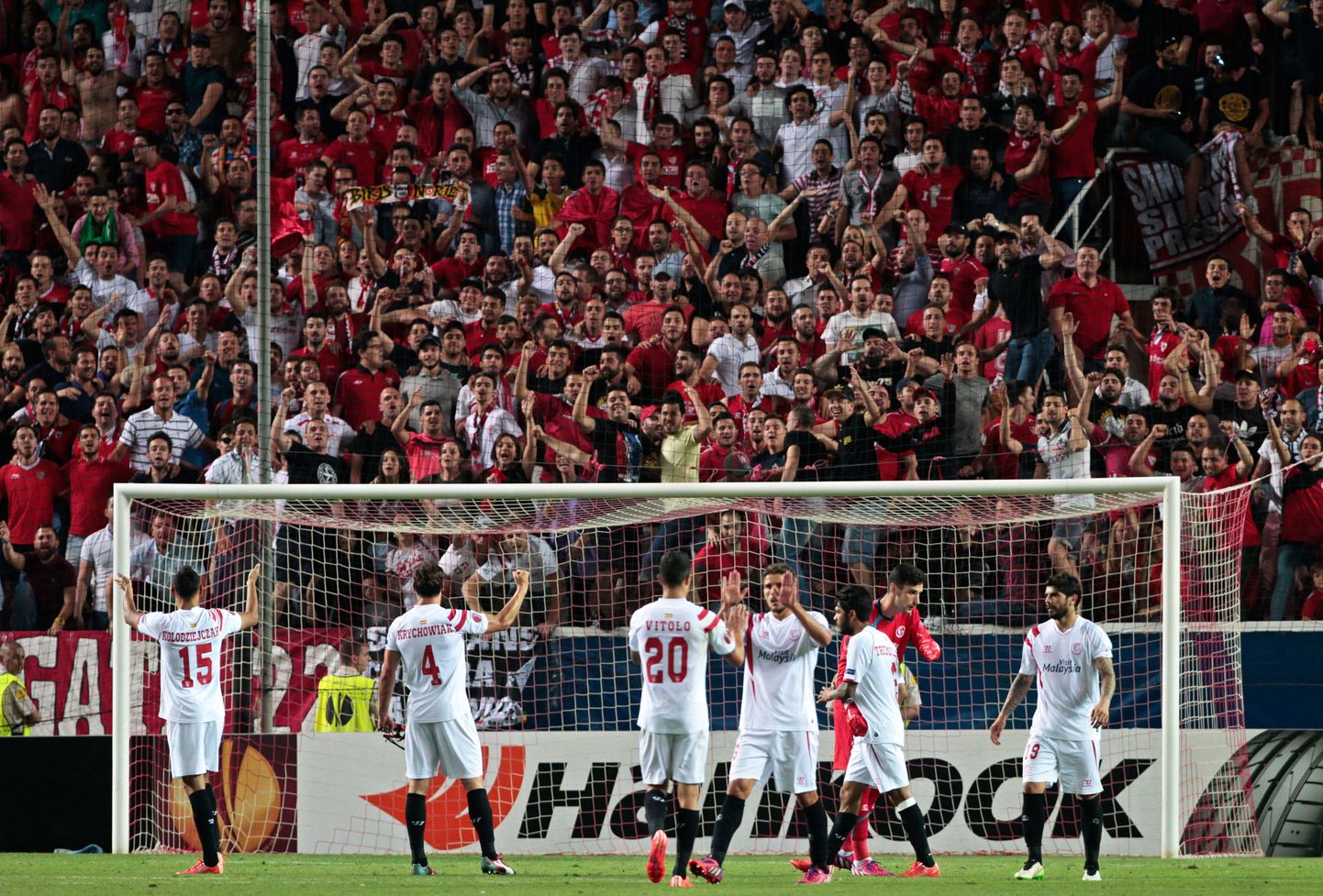 Sevilla mängijad tähistavad kindlat võitu