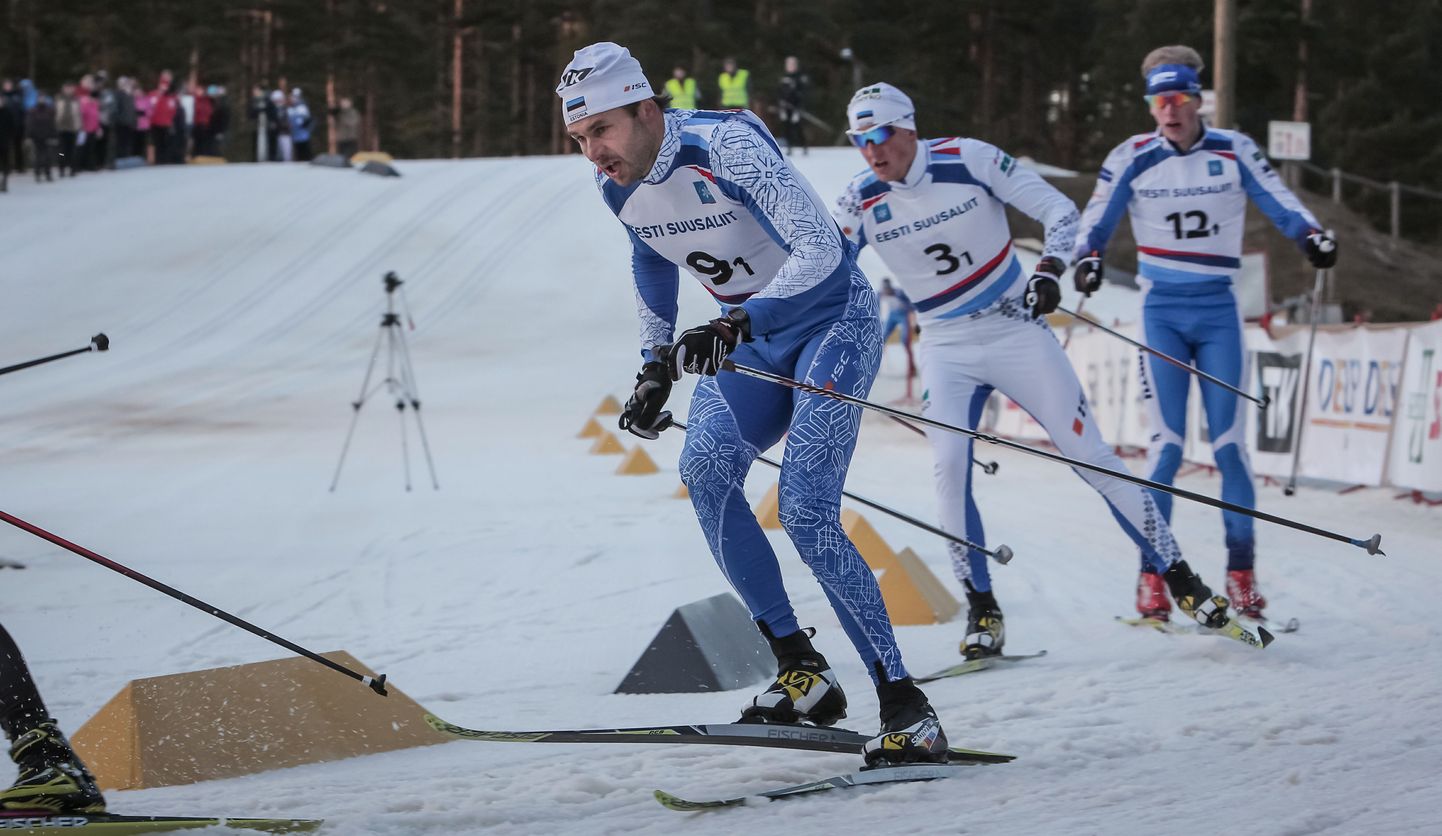 43aastane Andrus Veerpalu tuli 15 kilomeetri klassikadistantsil kindlalt Eesti meistriks.