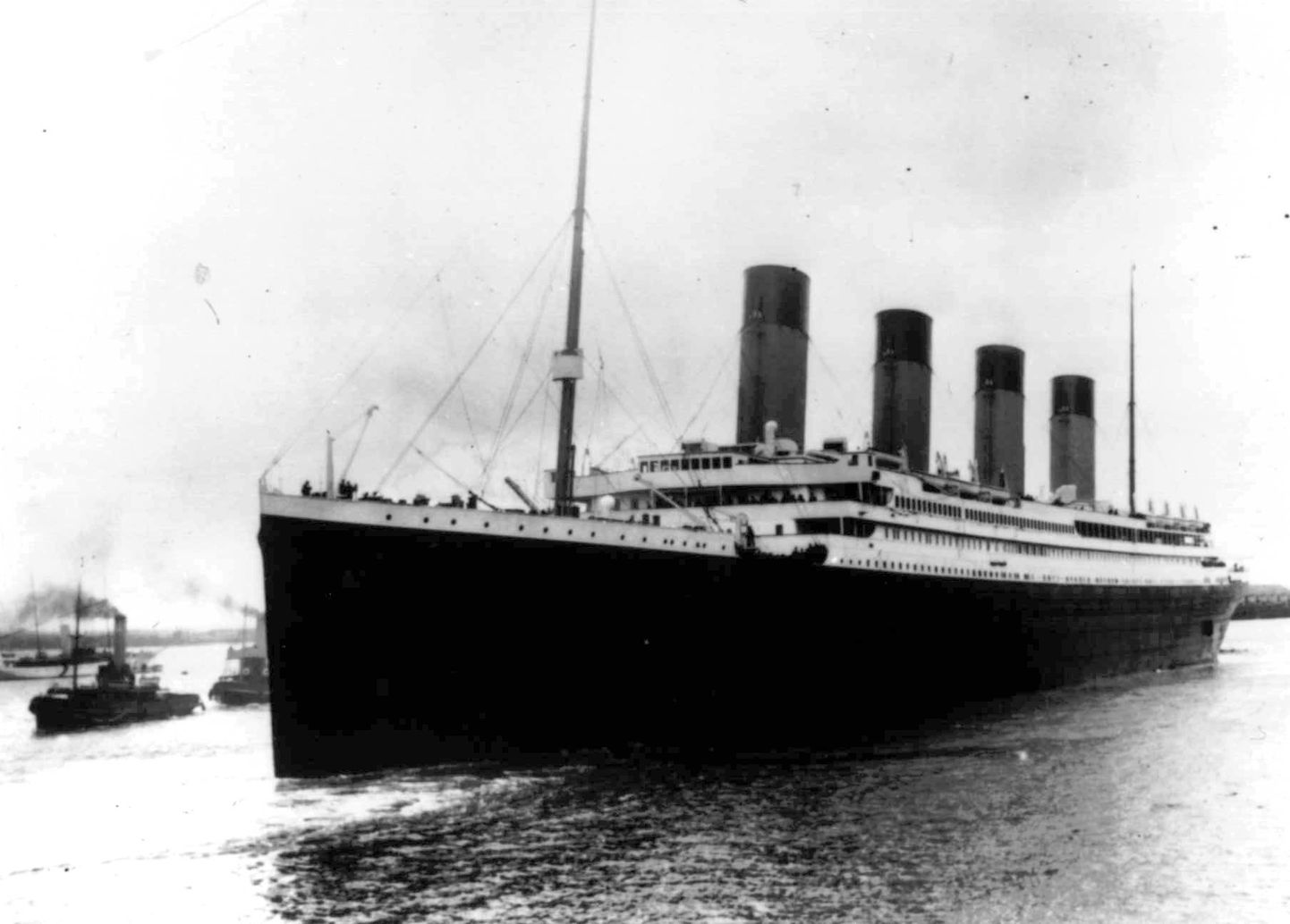 Foto 10. aprillist 1912, kui Titanic lahkub Southamptonist