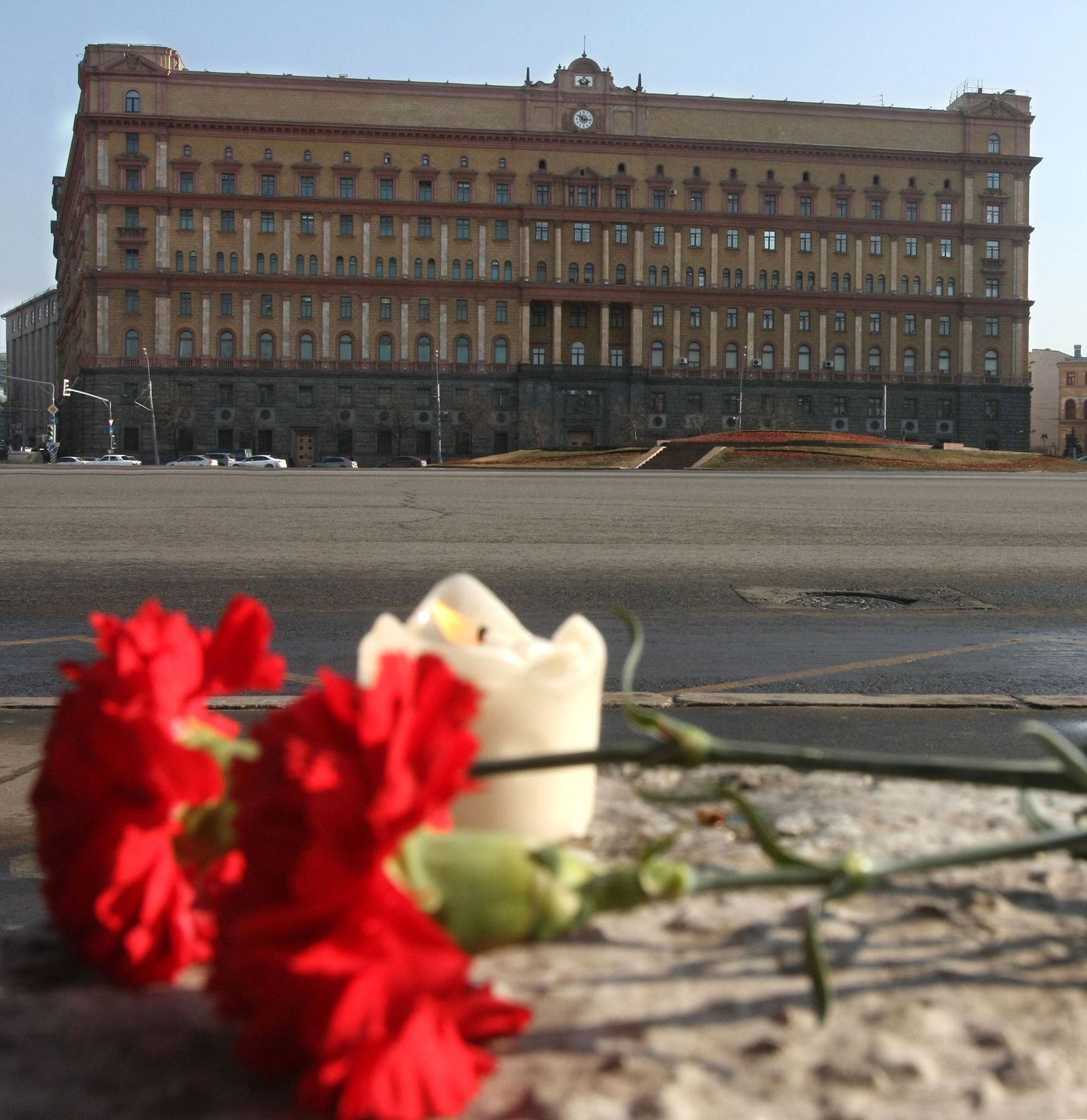 Venemaa föderaalse julgeolekuteenistuse (FSB) peamaja Moskvas Lubjanka väljakul. FSB karmistab võtteid terroristide tabamiseks Ingušimaal.