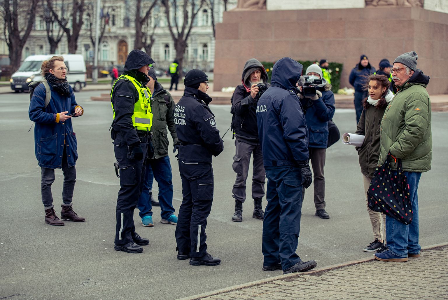 16 марта у памятника Свободы