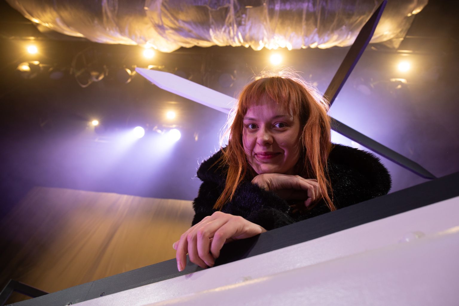 Viljandi Ugala teatri rännaklavastus «Viljandi lood: Jaan» algab täna kell 19 Viljandis Liiva tänav 3 hoovist. Rännakujuhid Marika Palm (pildil) ja Oskar Punga.