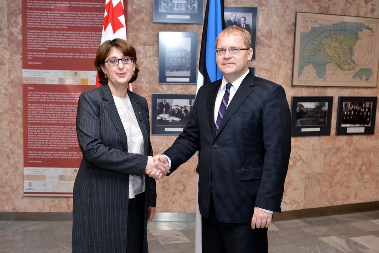 Urmas Paet and Gruusia välisminister Maia Panjikidze.