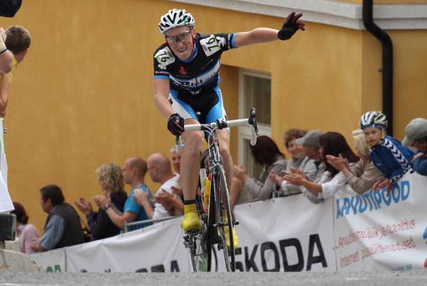 Saaremaa velotuuri teise etapi võitis Ivo Suur.