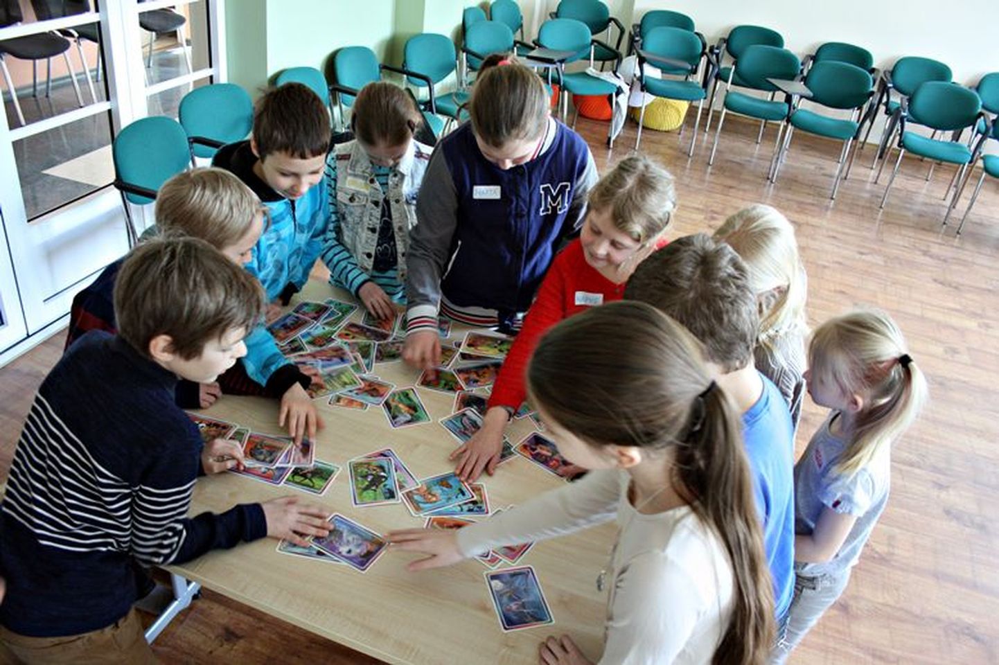 Pärnu Tammsaare kooli ja Herbert Hahni kooli 2. ja 3. klasside õpilased osalesid projektis „Sõpruse keel“.