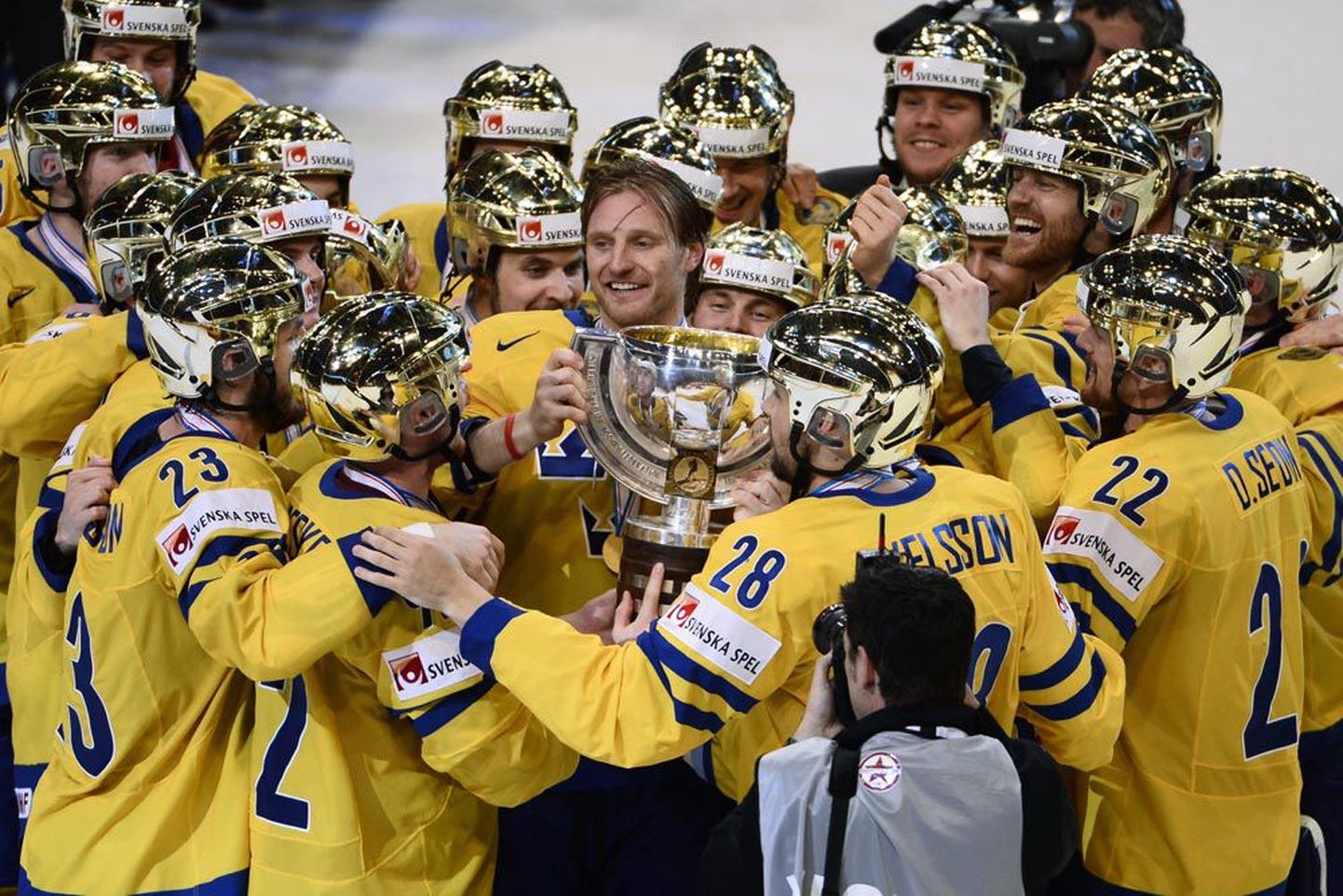 Rootsi hokimängijad võisid MMi finaali lõppedes teenitult pähe tõmmata kuldsed kiivrid.