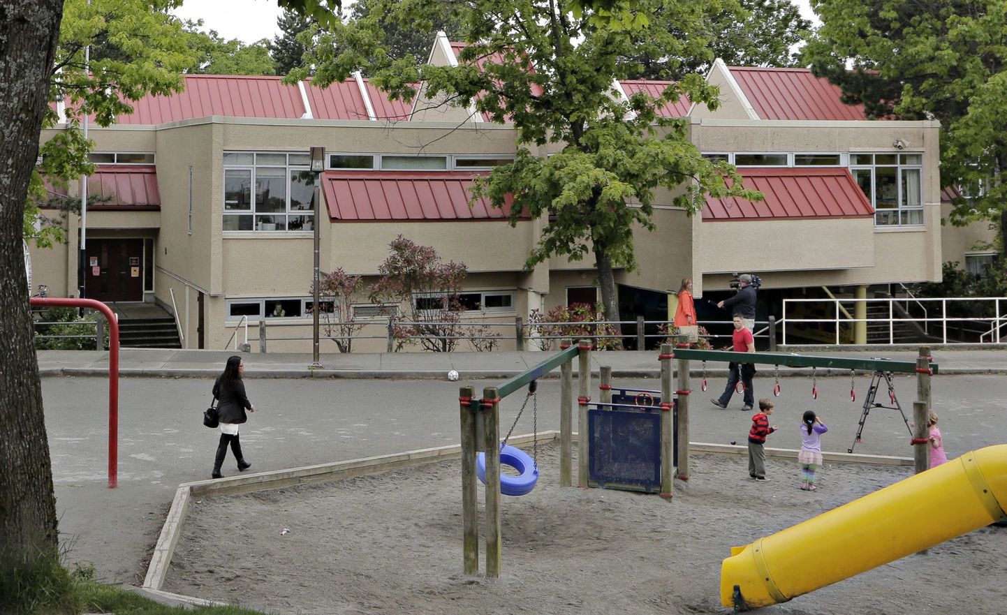 Vancouveri False Creek Elementary School´i saadeti inimkäsi