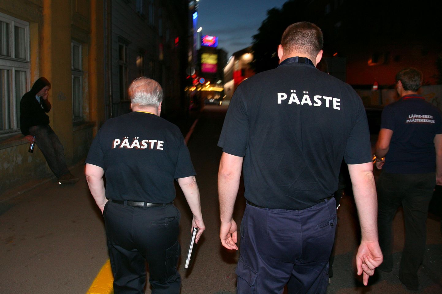 Lääne päästekeskuse ohutusjärelevalveametnikud kontrollivad sel nädalal, kuidas Pärnu söögikohtades ja lõbustusasutustes on tagatud ohutusnõuded.